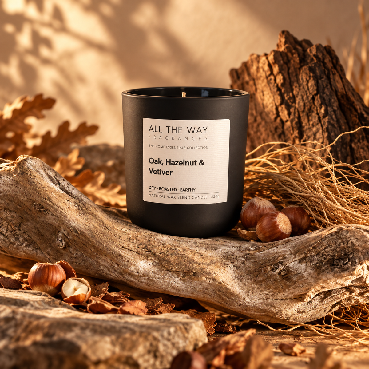 Oak, Hazelnut & Vetiver χειροποίητο αρωματικό κερί All the Way – δημιουργική φωτογραφία
